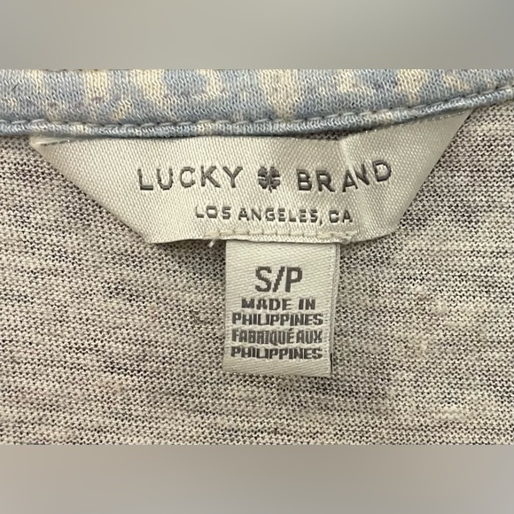 Lucky Brand women’s size small petite top. - Picture 3 of 10